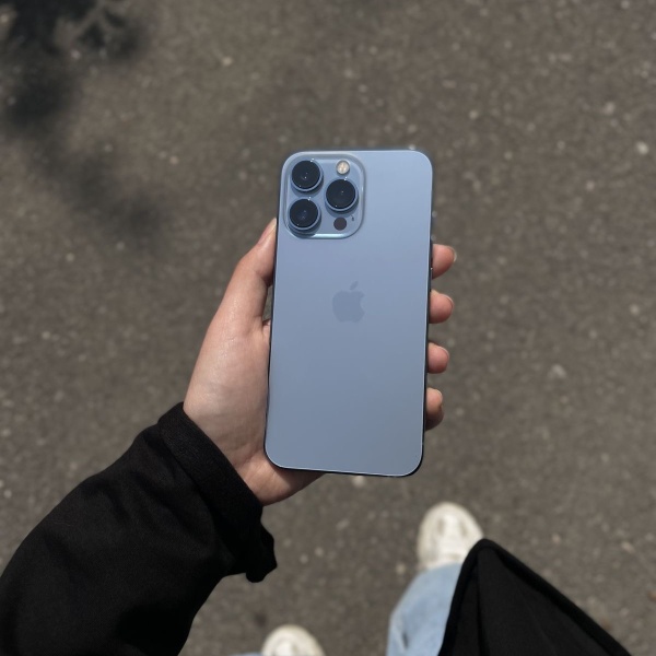 iPhone 13 Pro ou R$3.000,00 no PIX